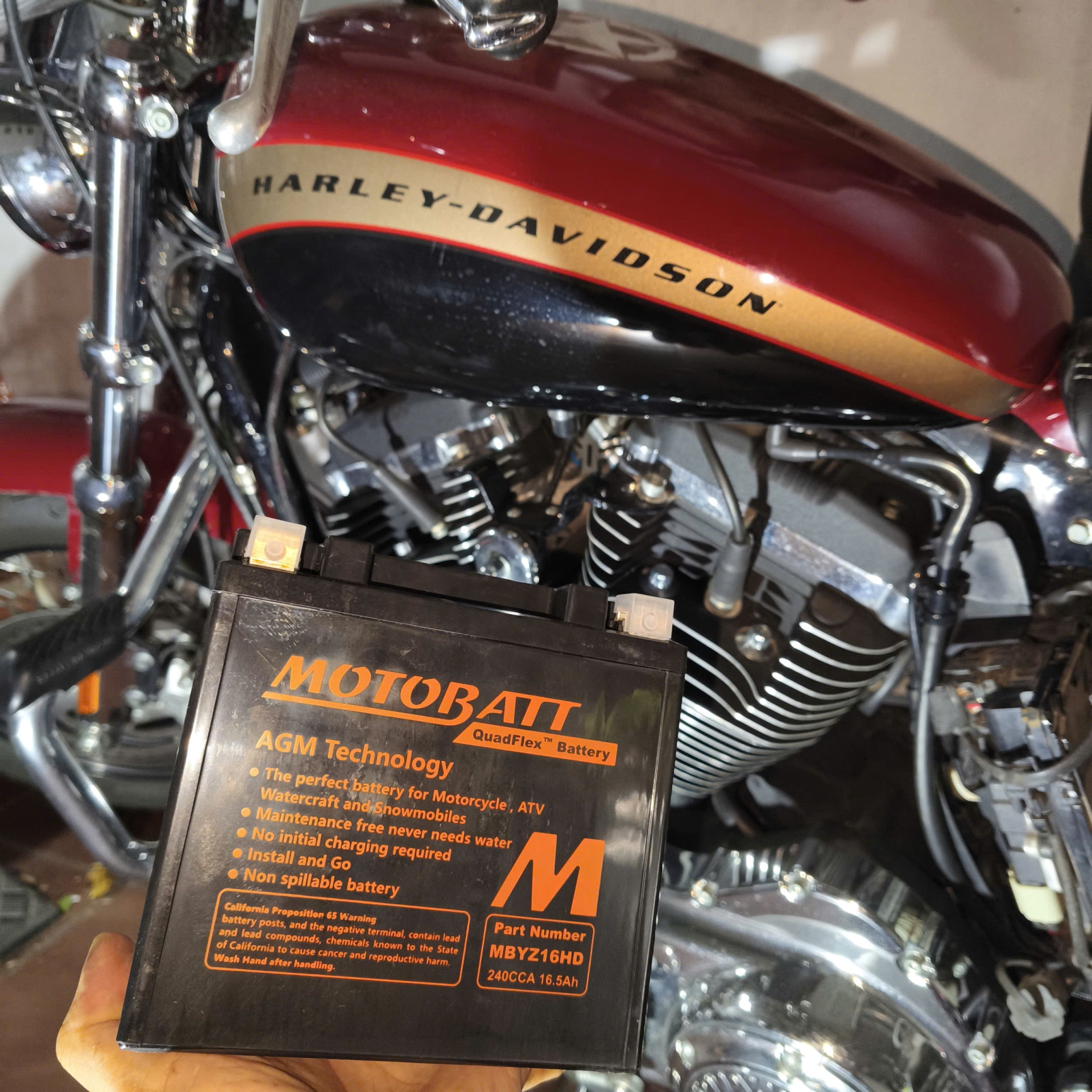 thay ắc quy motobatt cho xe harley davidson