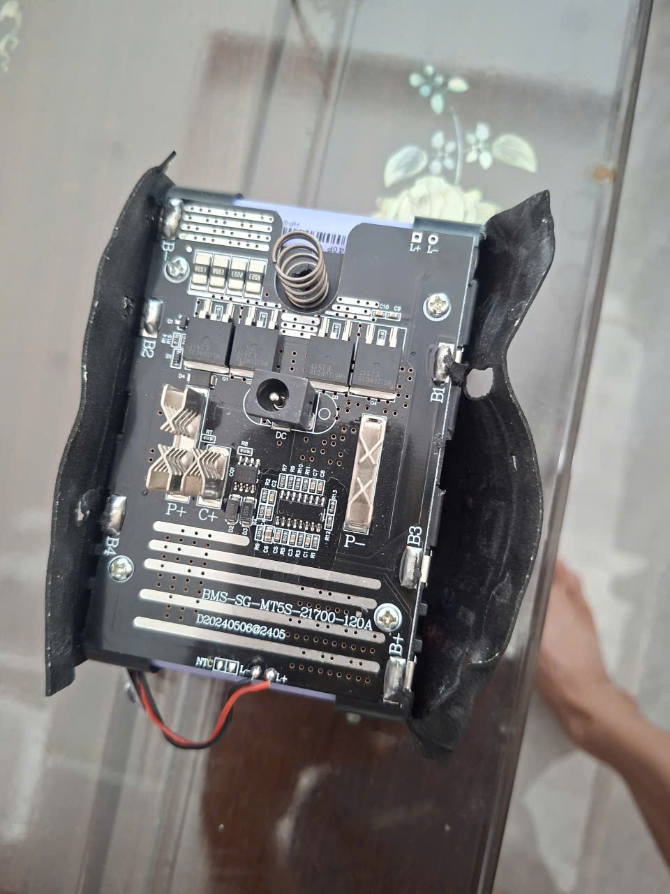 Pin Megabatt 15 Cell 2170 Cho Máy Khoan, Máy Mài, Máy Cắt