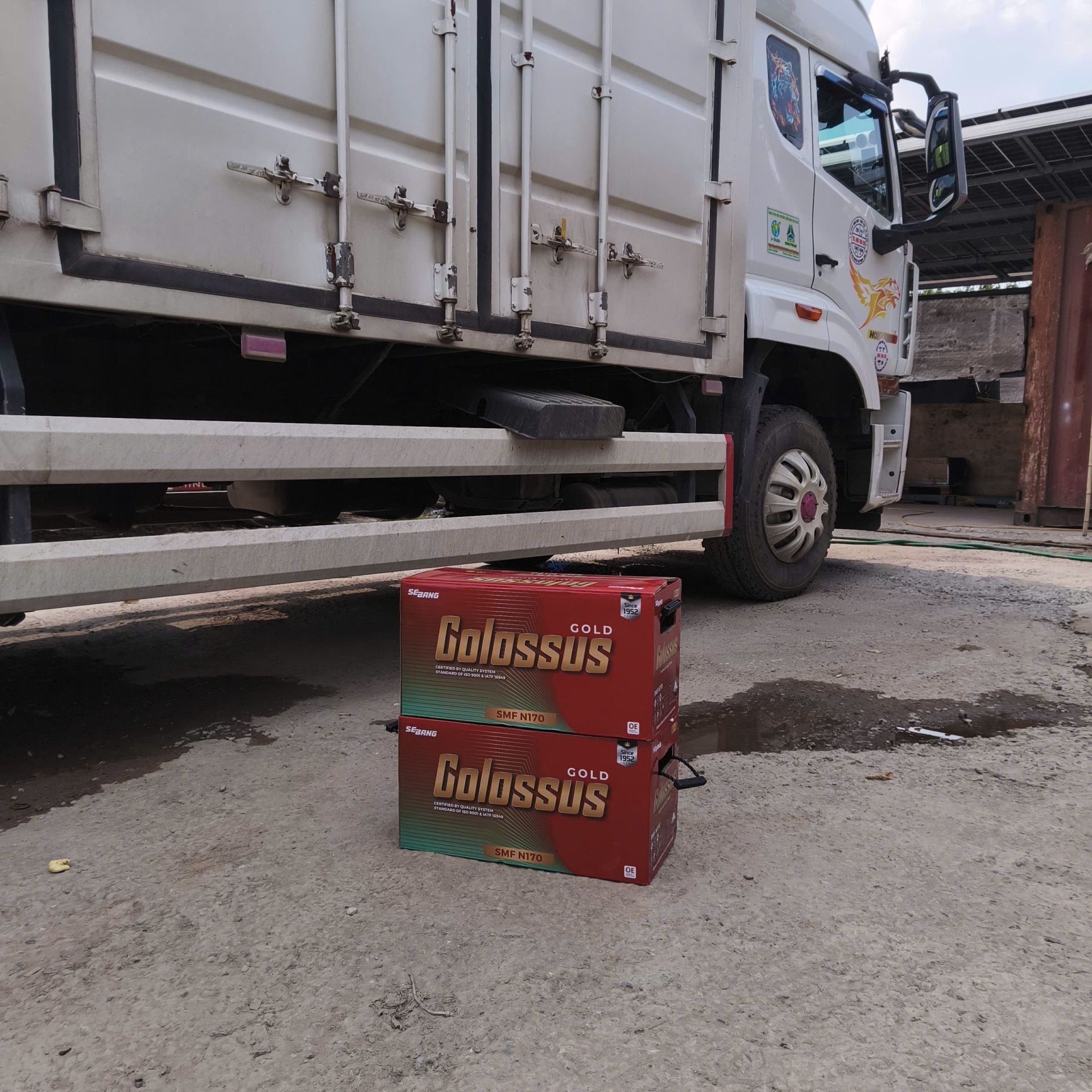 Thay ắc quy Colossus N170 cho xe tải Chenglong